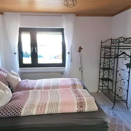 Διαμέρισμα Christine Mit Sauna Und Whirlpool Utzerath